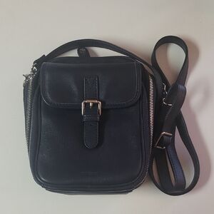 Minooy Naya Crossbody Bag